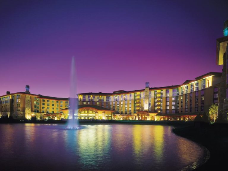 soaring eagle casino and hotel